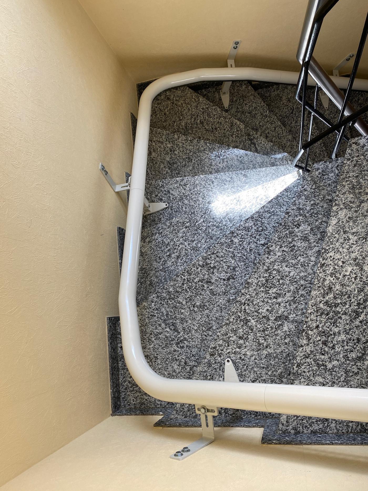 Gebrauchte Treppenlift kurvige Treppen Gebrauchte Treppenlift kurvige Treppen