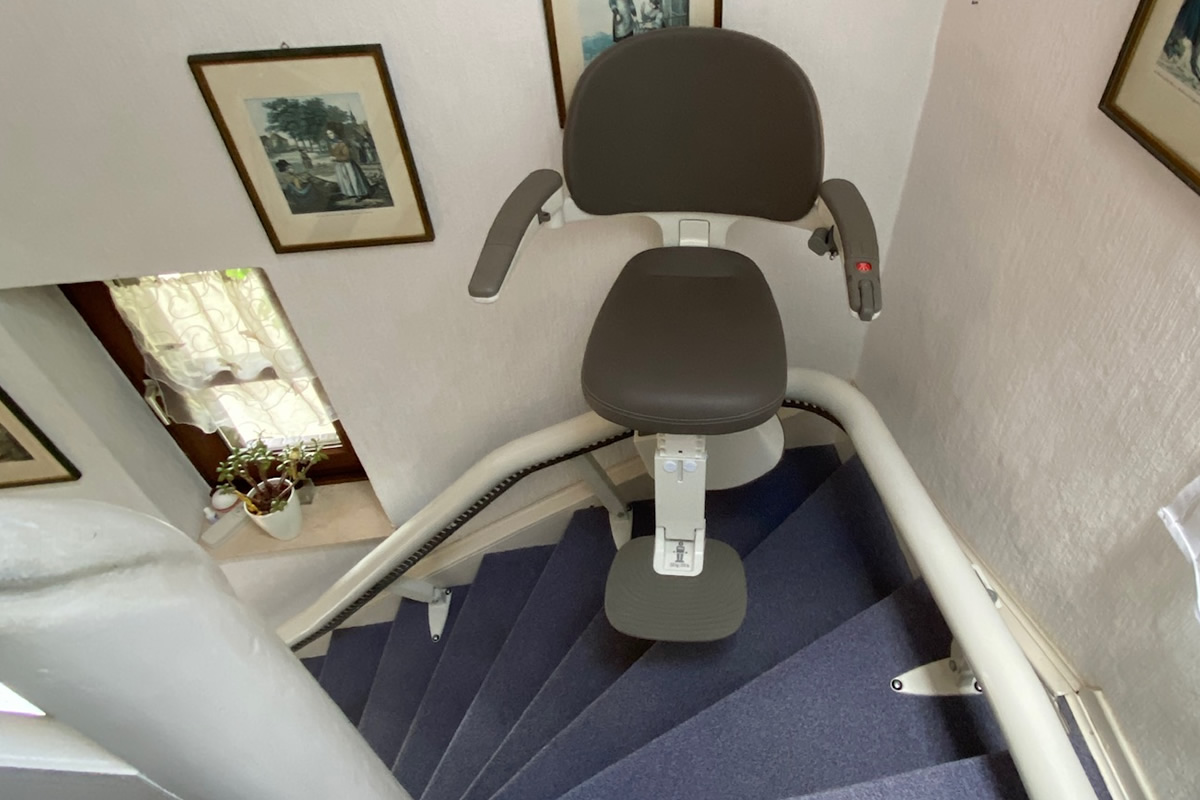 Was kostet ein Treppenlift? Was kostet ein Treppenlift?